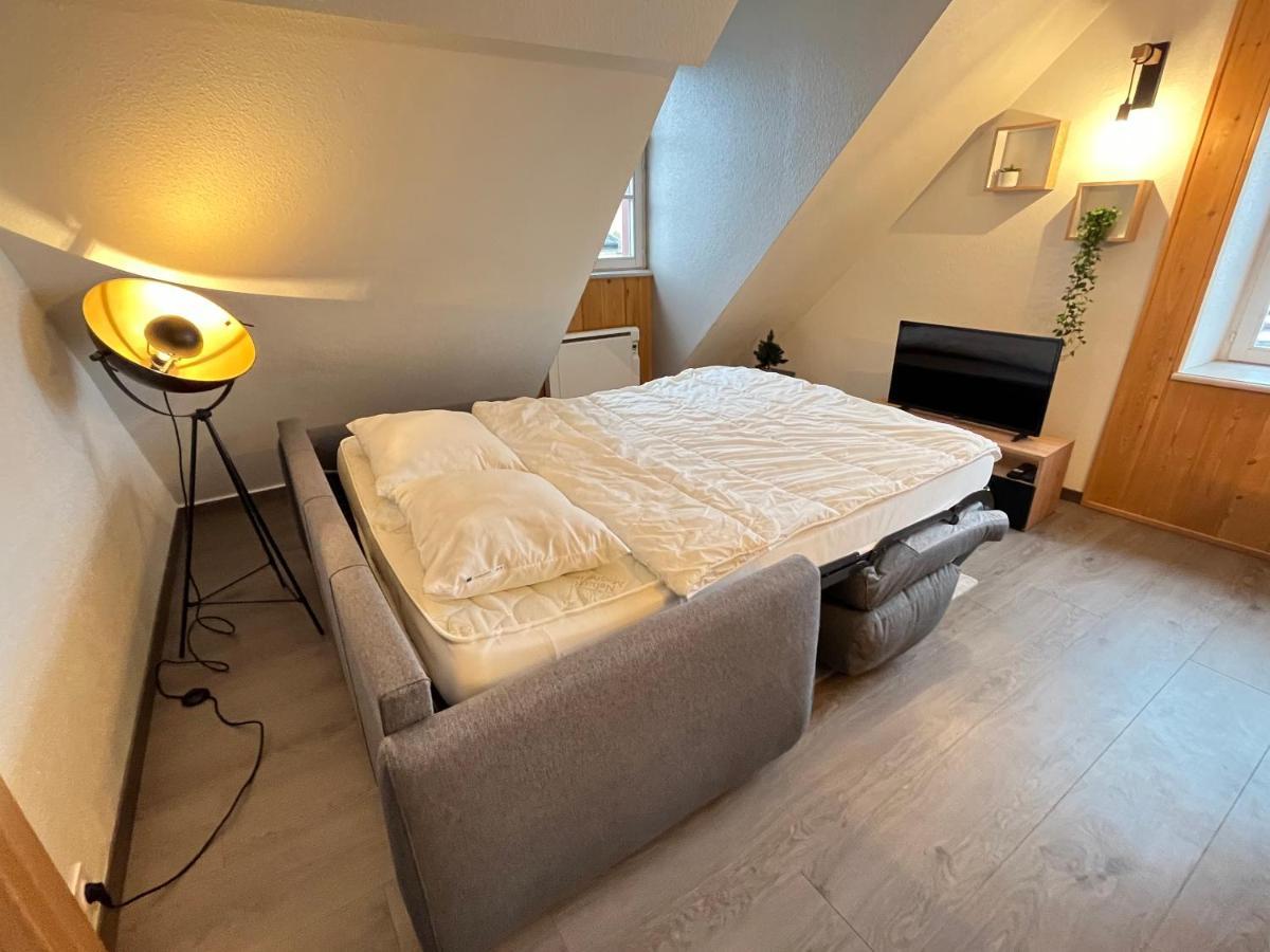 Le Coeur De Pontarlier Apartment Exterior photo
